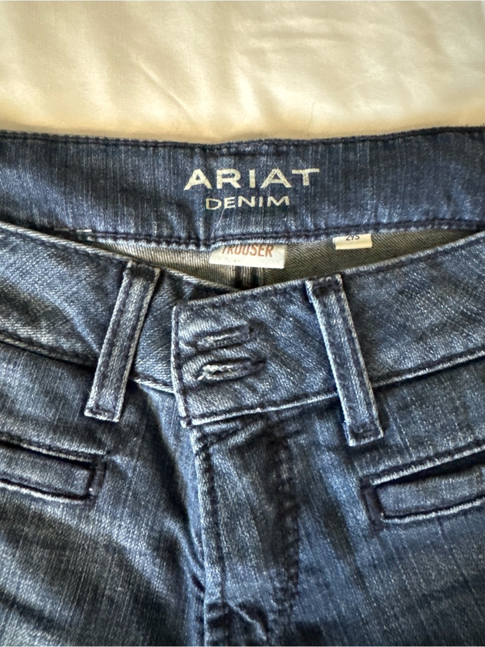 Ariat Denim Trouser Woman’s Jeans in Mid Blue Wash - Picture 3 of 6
